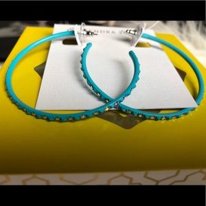 Kendra Scott matte Val earrings